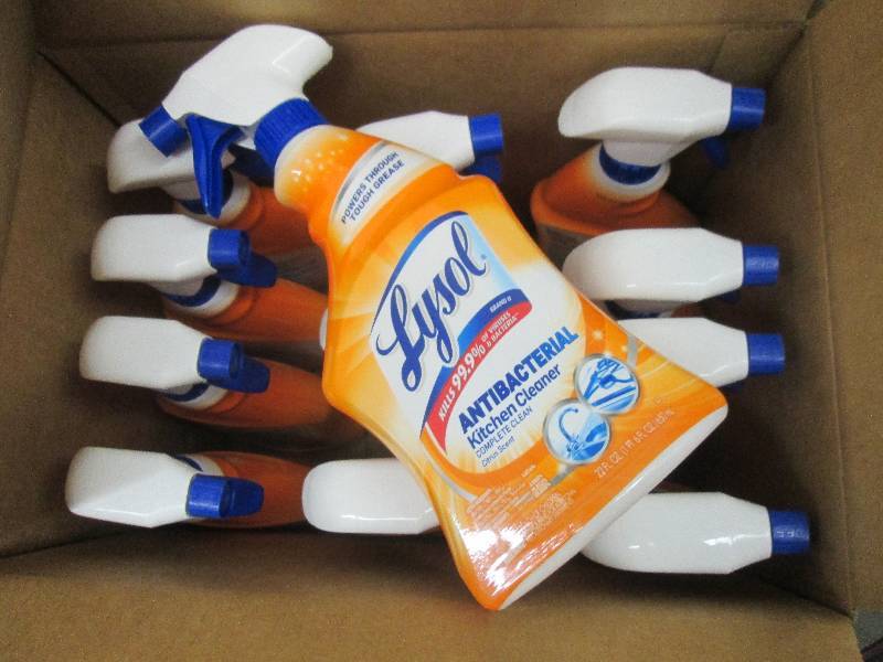 Case of 12 Lysol Antibacterial Kitc...