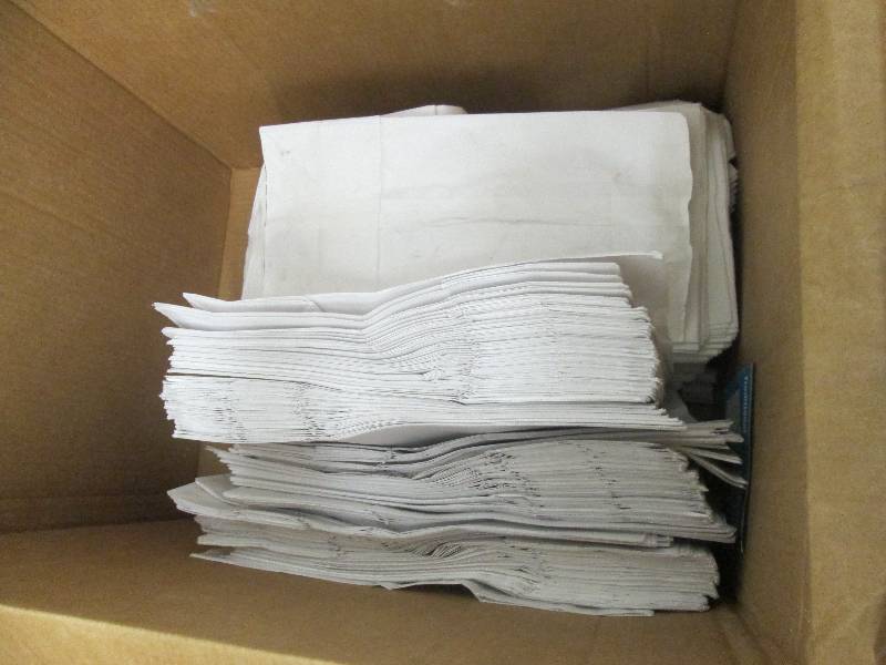 Large Lot of Loose White Grocery Ba...