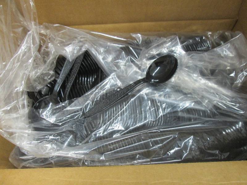 Solo Black Heavy Weight Soup Spoons...