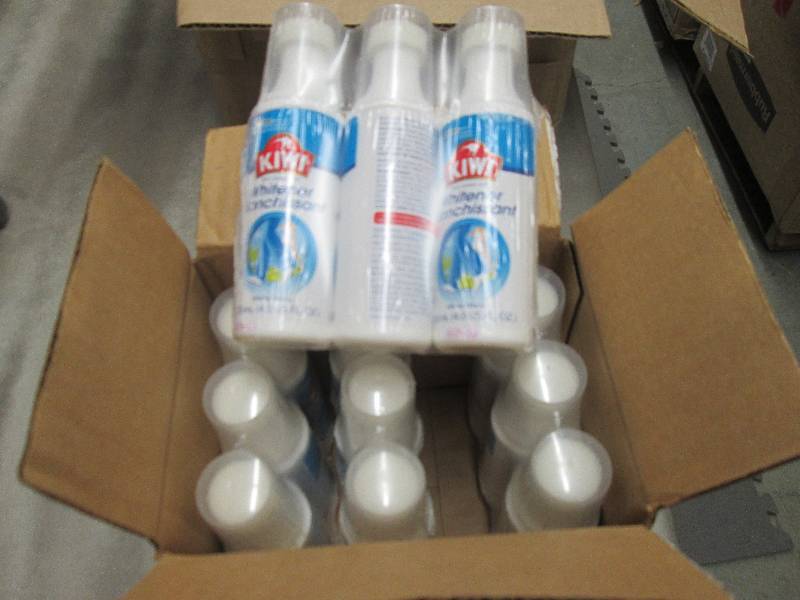 Box of 12 Kiwi Sport Shoe Whitener,...