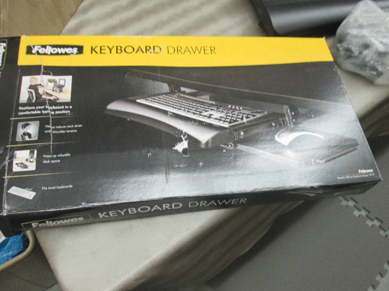 Fellowes Office Suites Underdesk Ke...