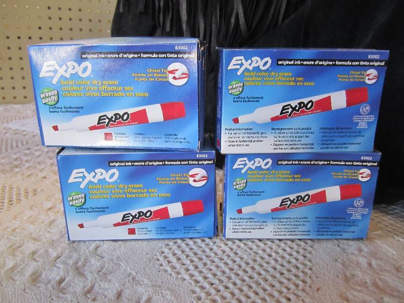 lot 114 image: Lot of 48 (4 boxes of 12) Expo Dry ...