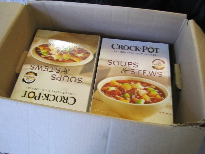 lot 129 image: Lot of 16 Crock Pot Cook Books Over...