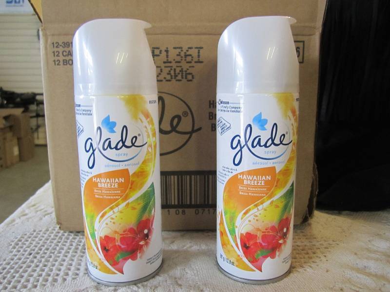 lot 159 image: Case of 12 Glade Hawaiian Breeze Sp...