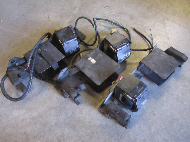 lot 249 image: Lot of 3 Big Sky Law Enforcement El...