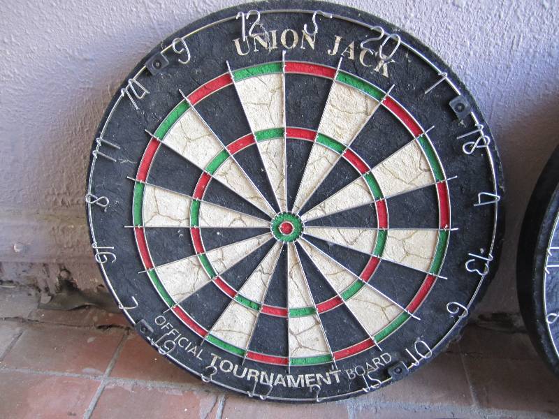 lot 250 image: Lot of 3 Dartboards. 2 Mckinley Tou...