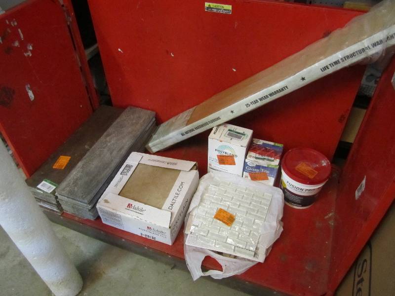 lot 284 image: Lot of Misc Floor Tiles, Wall Tiles...