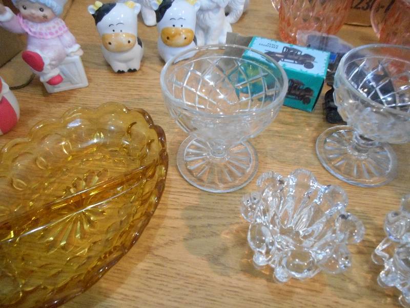 HOME INTERIOR LOT- ROSE GLASS -PLUS MORE