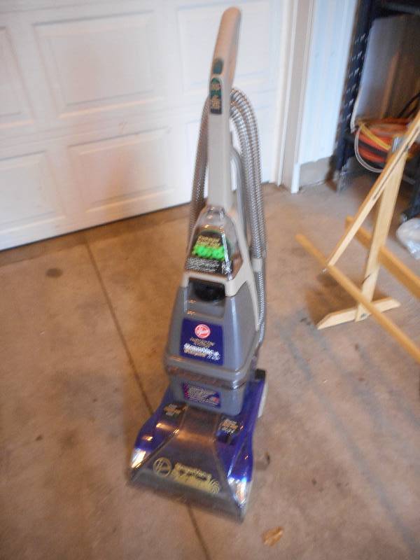 HOOVER STEAM VAC WIDE PATH 12 AMP