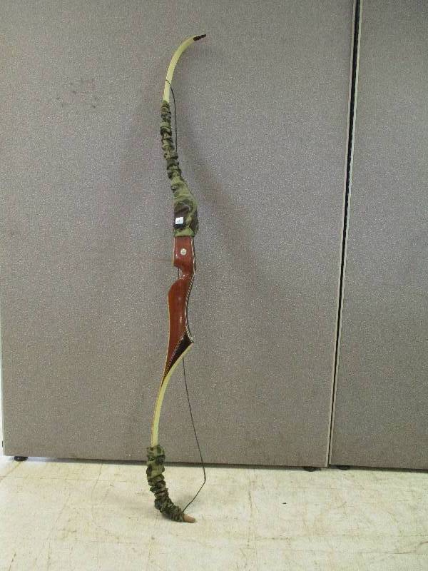 Re-curve Bow