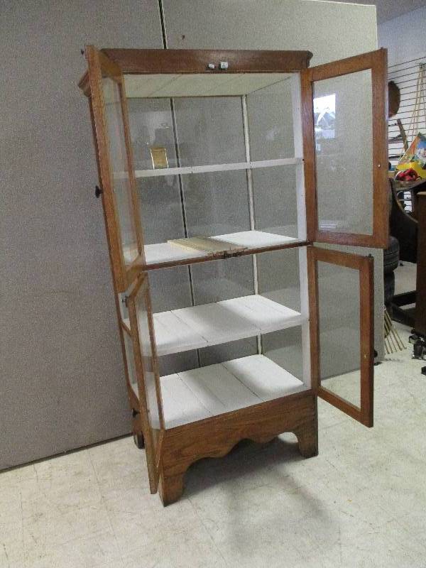 Pie  Bakery Display Case