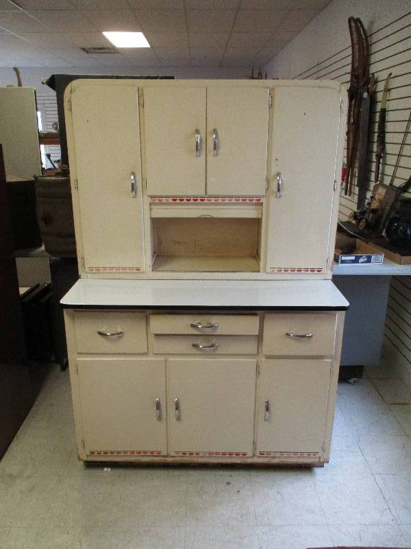 Kitchen Cabinet