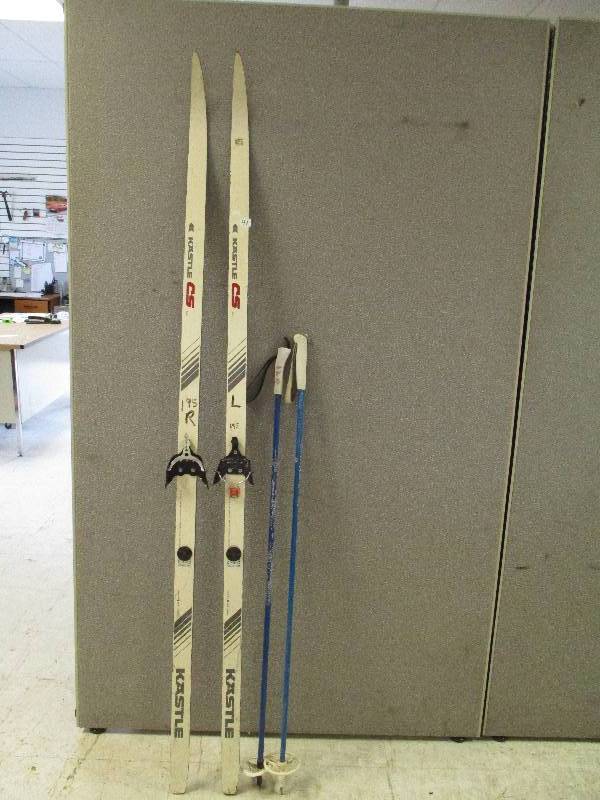cross country kastle ski pols MOGUL CA it does not let its rider down even in extreme situations BC Offtrack 160
