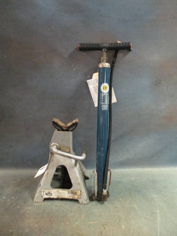 Jack Stand and Tire Pump
