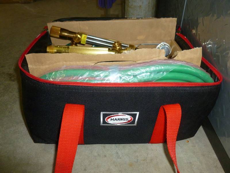SnS Auctions # 283 Fall consignments & sporting goods.