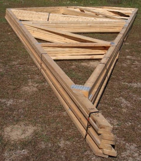 lot 12 image: Rafters