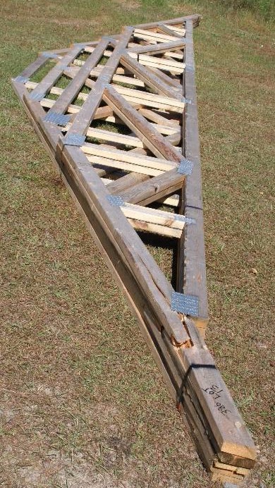 lot 13 image: Rafters