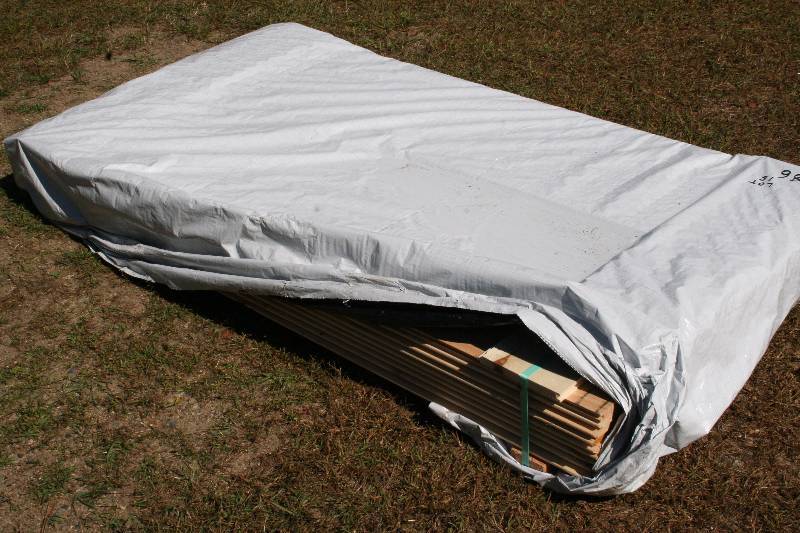 lot 15 image: Drop Siding