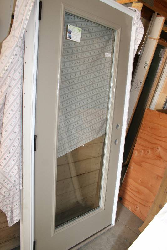 lot 153 image: Pre Hung Insulated Exterior Door With Window