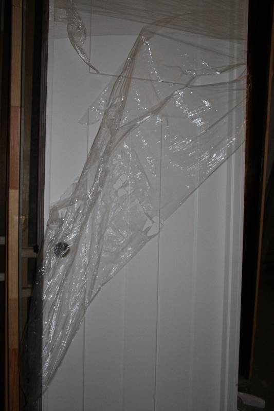 lot 192 image: 28 Pre Hung Interior Door