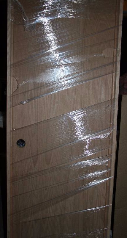 lot 243 image: Oak Door