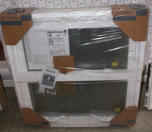 lot 254 image: Double Hung Jeld-Wen Window