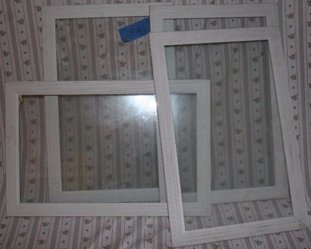 lot 273 image: Plexiglass Window Pane