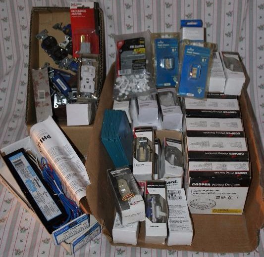 lot 275 image: Electrical Supplies