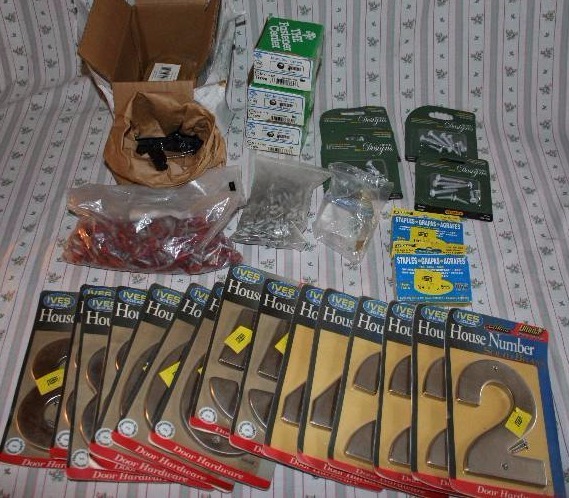 lot 280 image: Hardware and House Numbers
