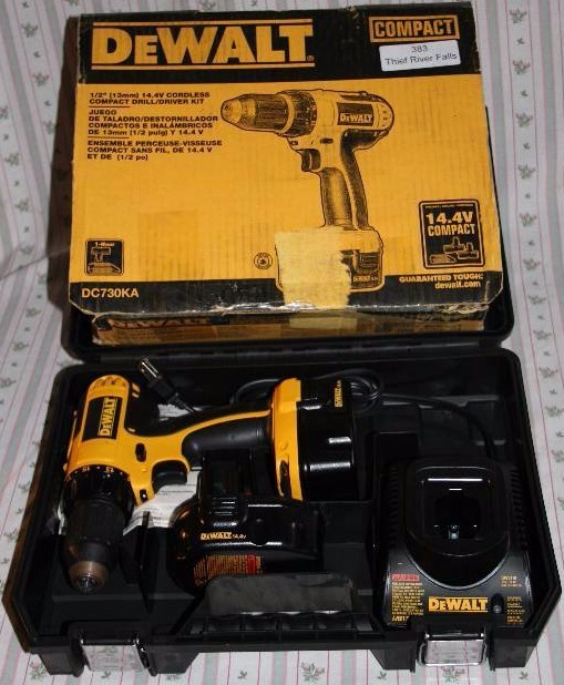 lot 283 image: Dewalt Cordless Drill