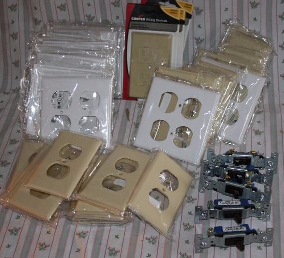 lot 295 image: Electrical Supplies
