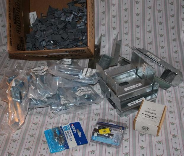 lot 301 image: Hardware