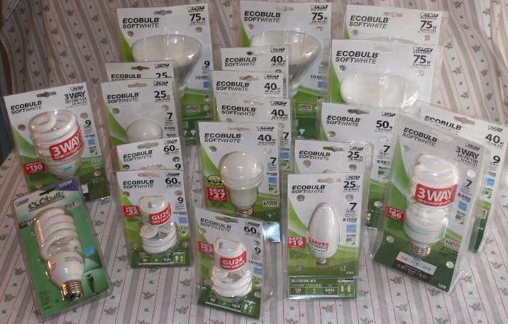 lot 338 image: Lightbulbs