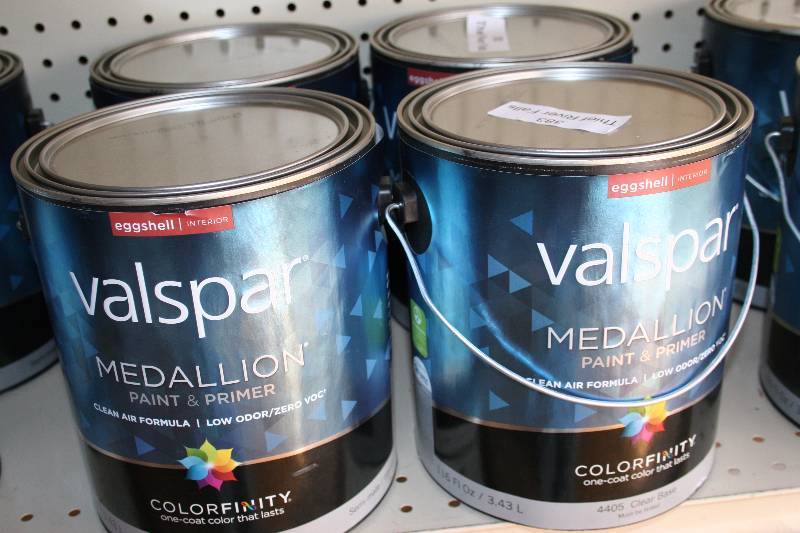 lot 398 image: Valspar Paint and Primer