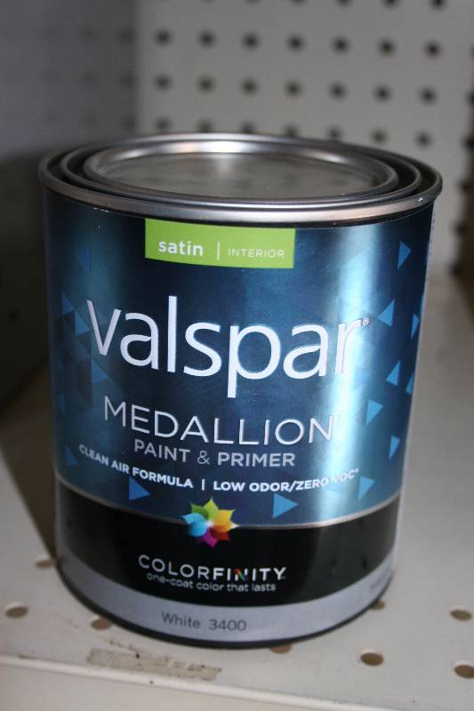 lot 400 image: Valspar Paint and Primer