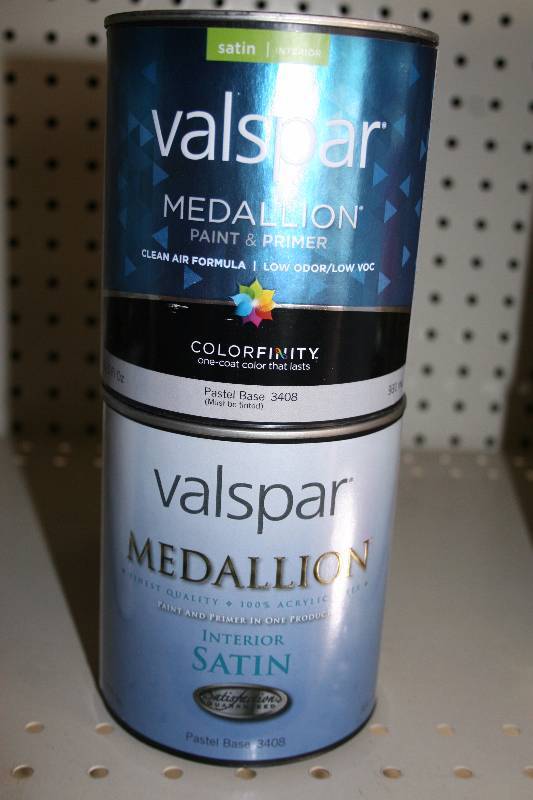 lot 403 image: Valspar Paint and Primer