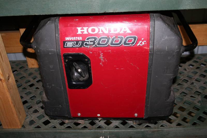 lot 418 image: Honda Inverter EU 3000 IS