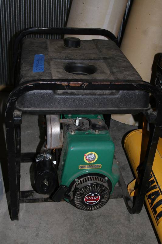 lot 422 image: Coleman Powermate 4600Plus Generator