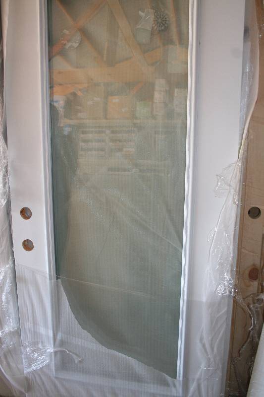 lot 433 image: Insulated Steel Exterior Door With Glass