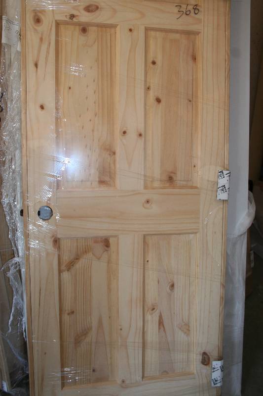 lot 435 image: Solid Pine Pre Hung Interior Door