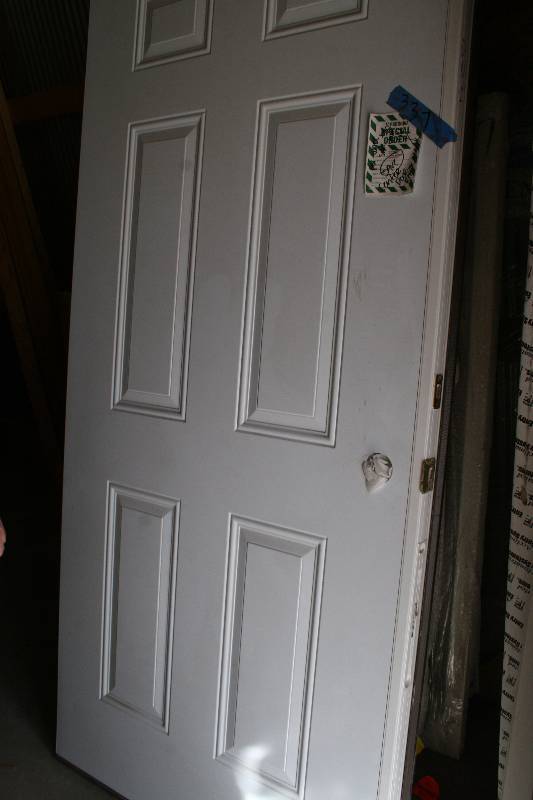 lot 466 image: Insulated Steel Exterior Door