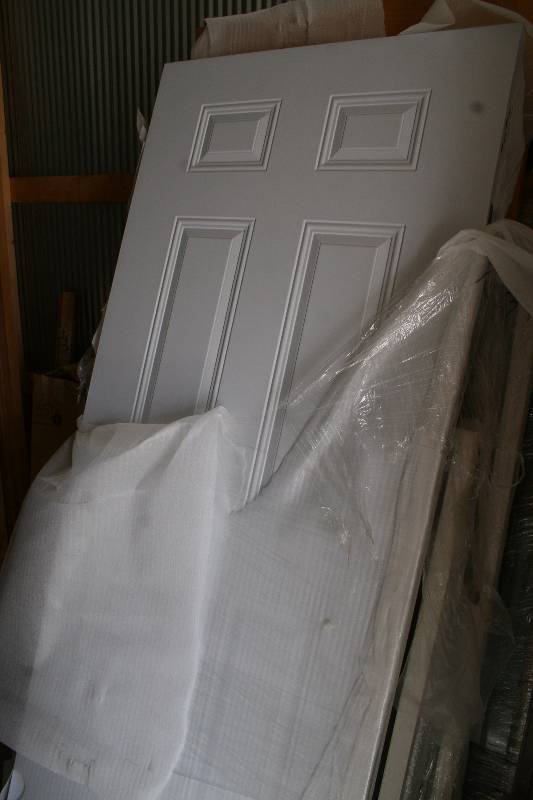 lot 468 image: Insulated Steel Exterior Door
