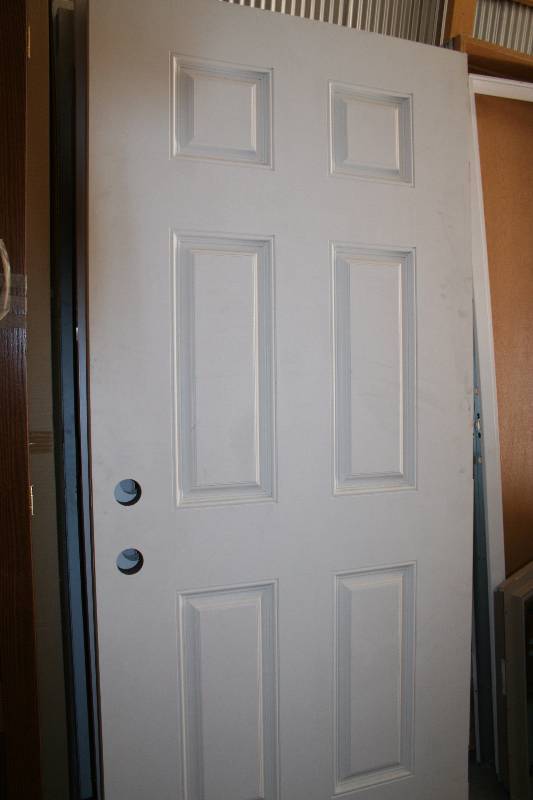 lot 484 image: Wood Exterior Door
