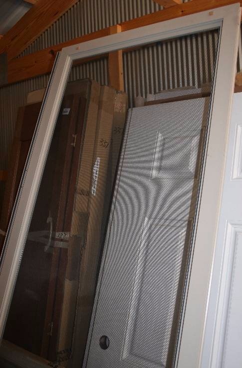 lot 508 image: 710 Screen Door