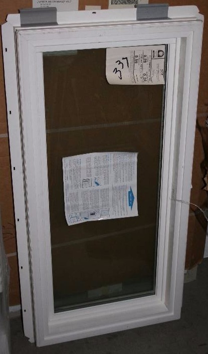 lot 515 image: Fixed Window