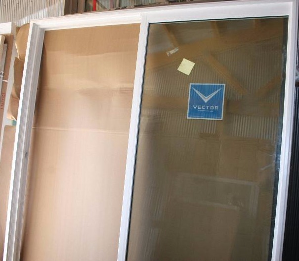 lot 542 image: Sliding Door System