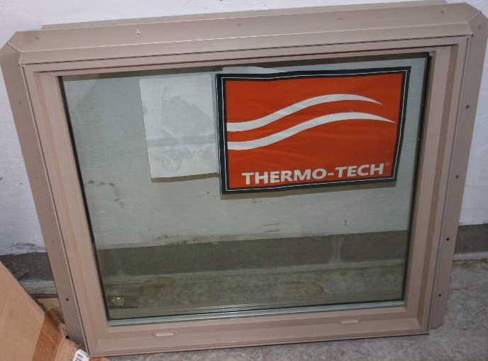 lot 594 image: Direct Set Window