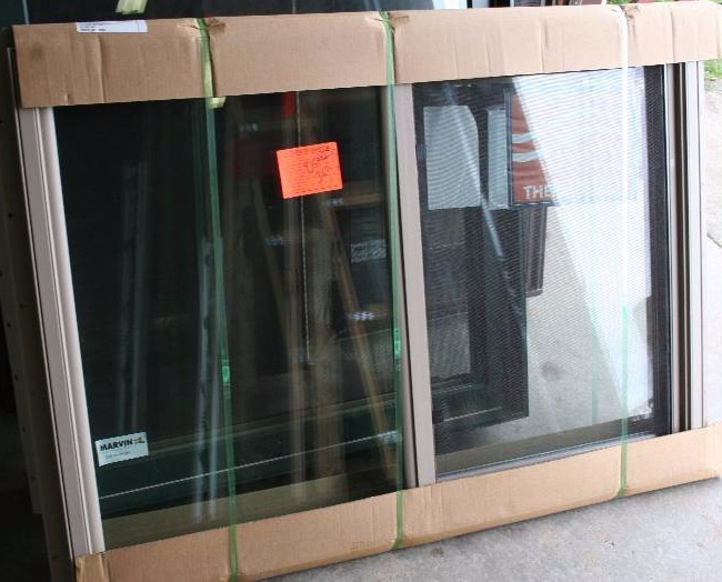 lot 598 image: Horizontal Slider Window