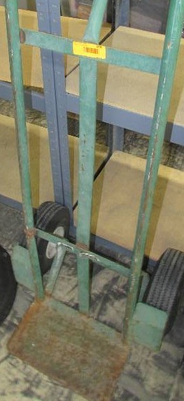 lot 534 image: GREEN HAND CART