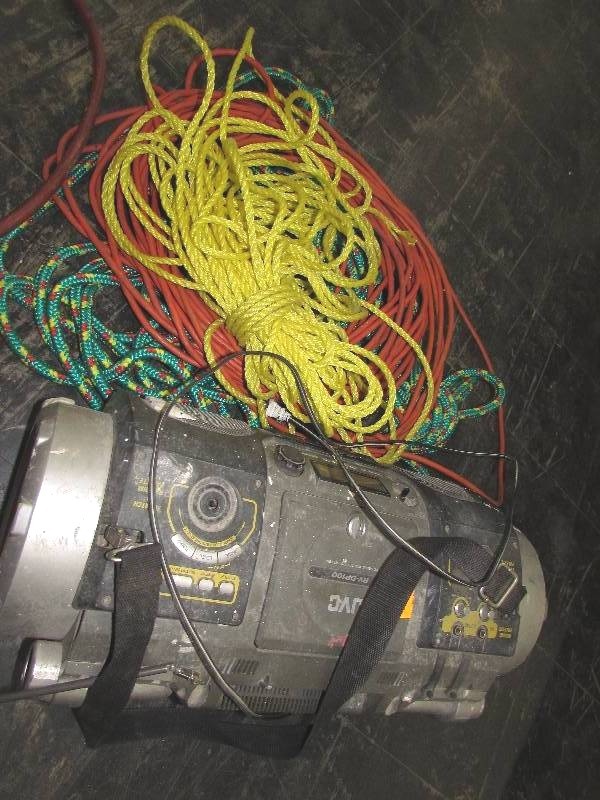 lot 503 image: EXTENSION CORD, ROPES AND BOOM BOX